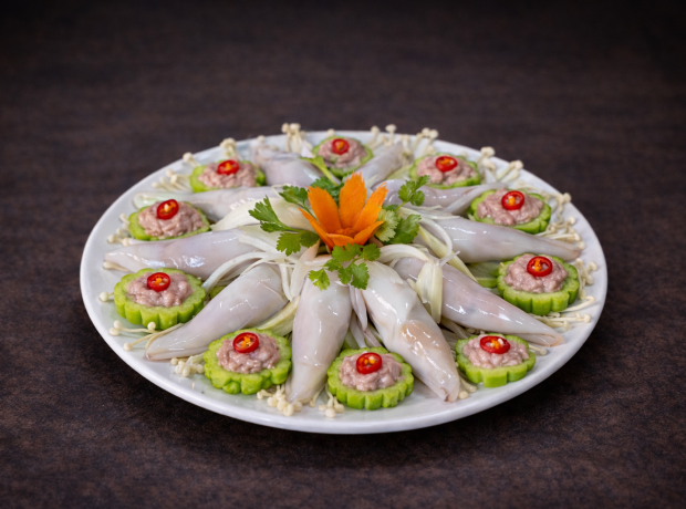 Mực nhồi bách hoa hấp